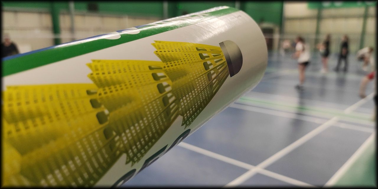 KRÁSNÝ DEN S BADMINTONEM